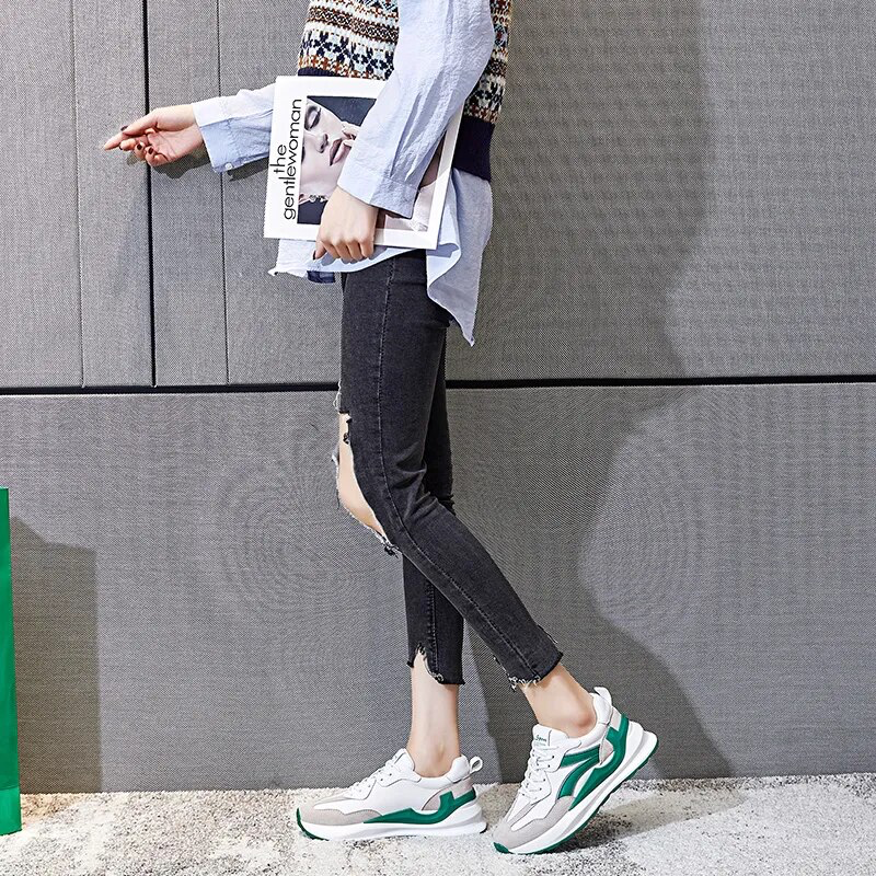 Walking Sneaker Color Green Size 7 for Women