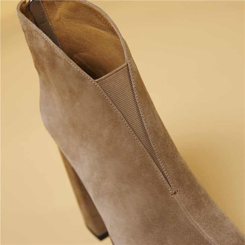 Autumn Boots Color Brown Size 7 for Women
