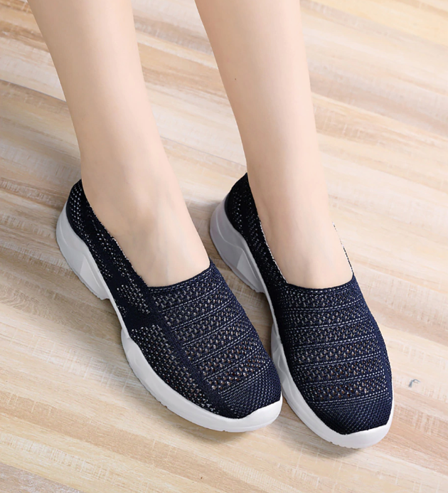 Mora Slip-On – Ultra Seller Shoes