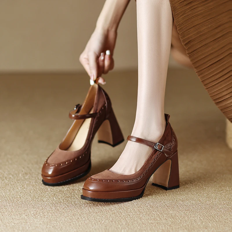 leather platform pump shoes color brown size 5 for women