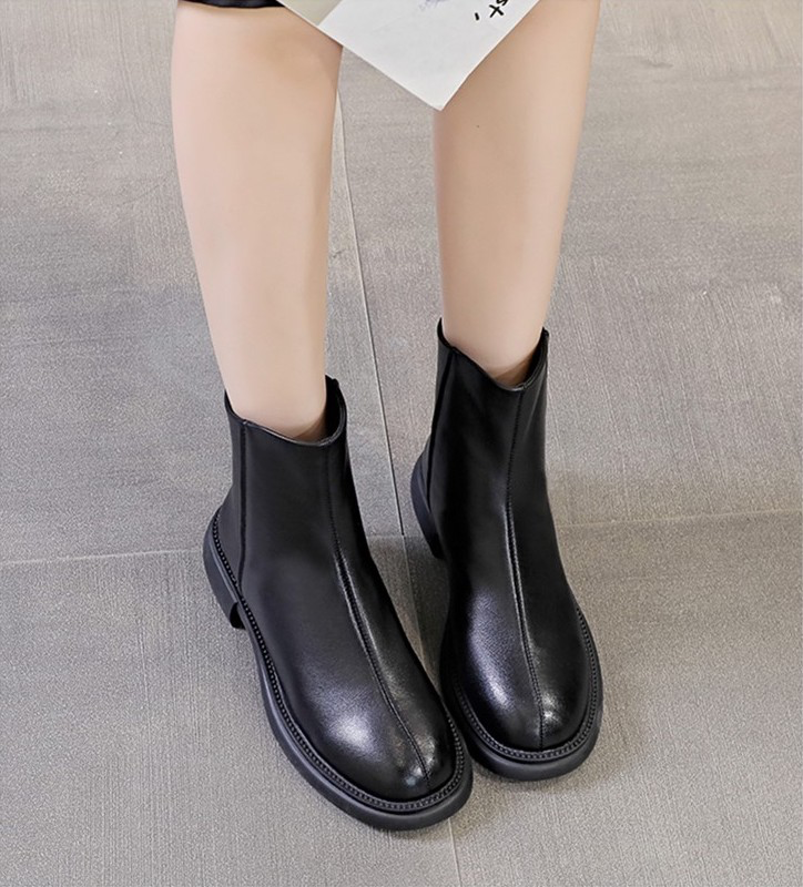 comfortable boots color black size 7 for women