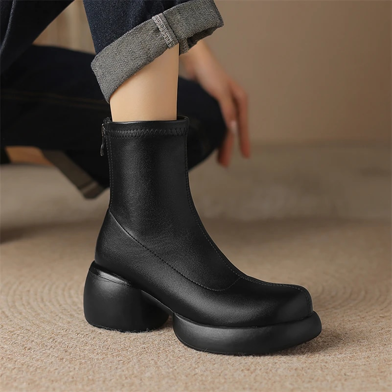 platform autumn boots color black size 5.5 for women