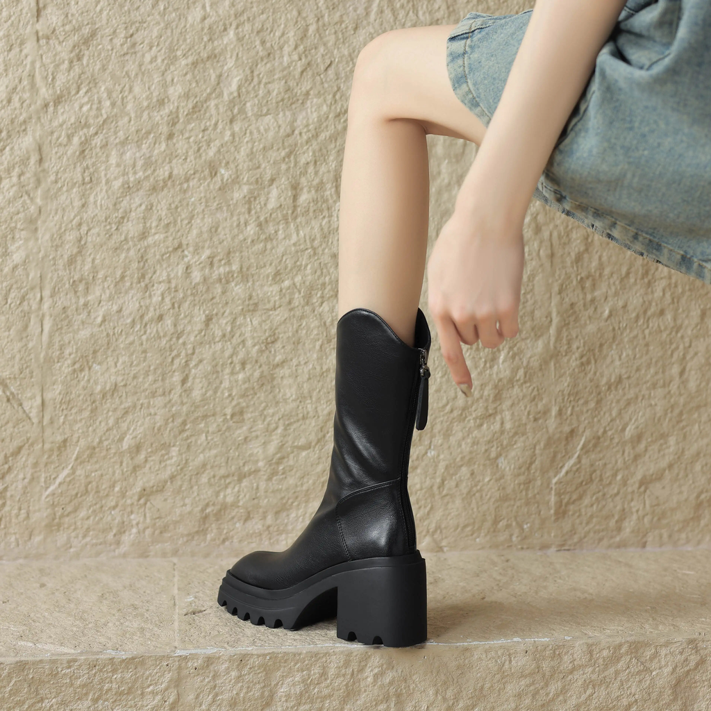 platform boots color black size 8 for women