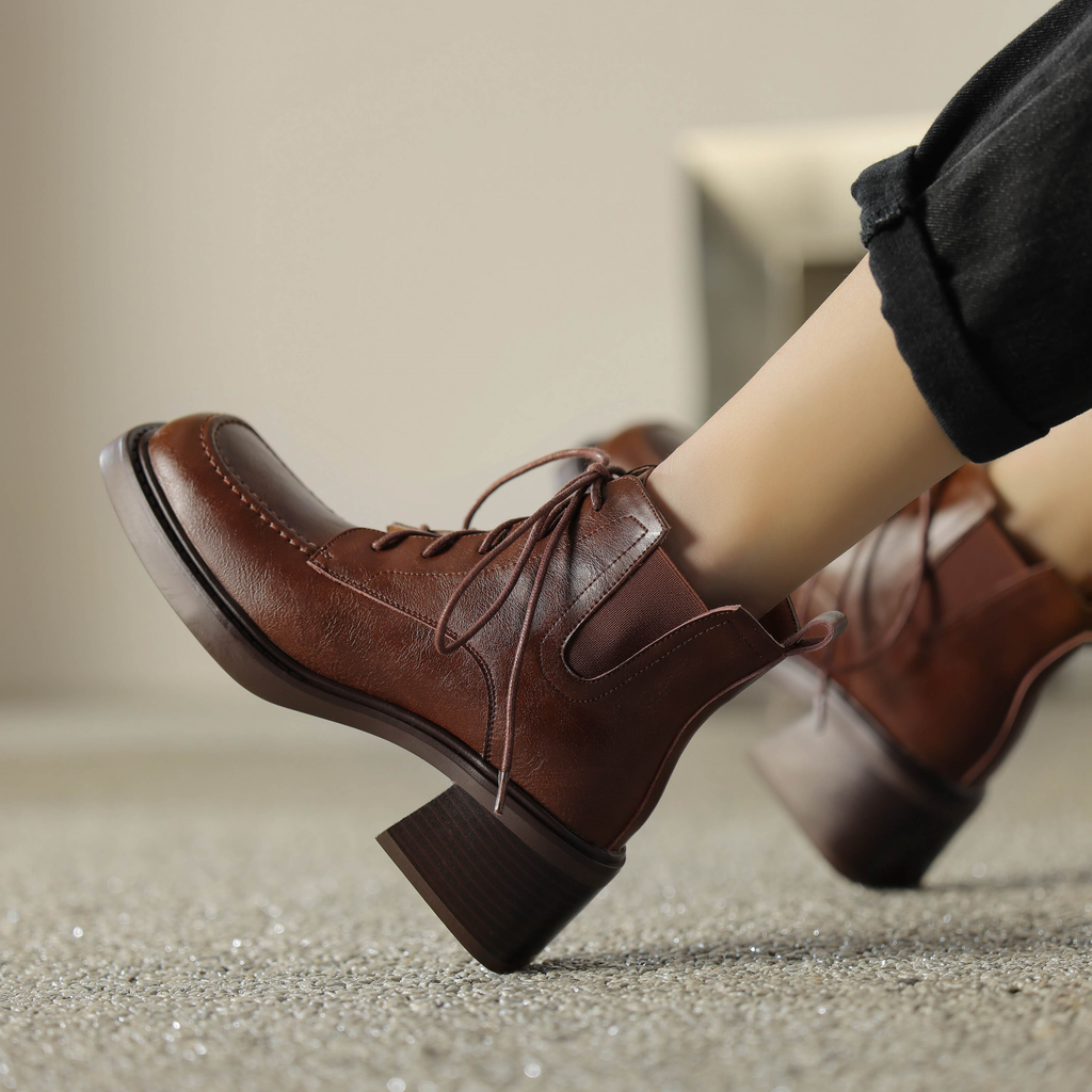 western boots color brown size 9 for women