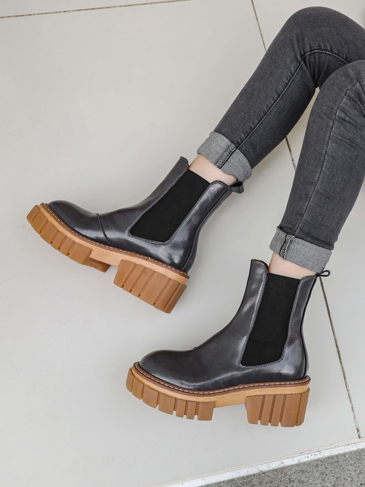 autumn platform boots color gray size 6.5 for women