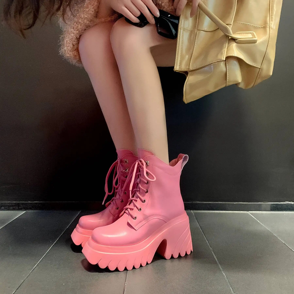 comfortable boots color pink size 8 for women