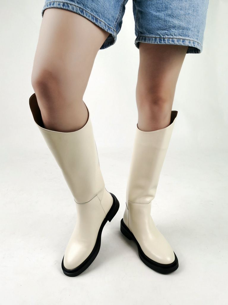 square heel boots color beige size 6 for women
