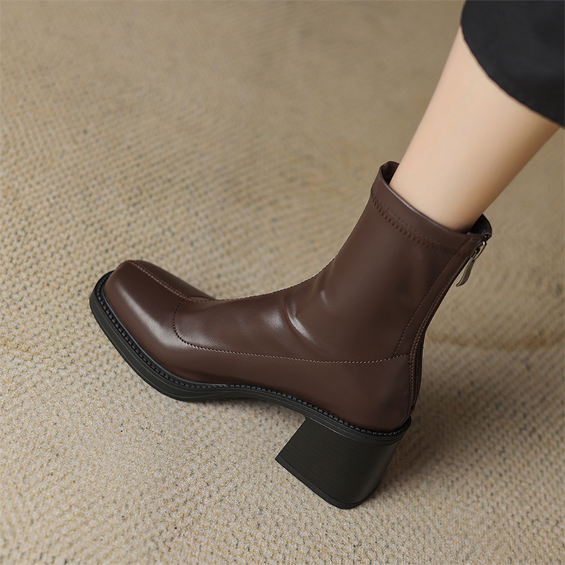 casual boots color brown size 7 for women