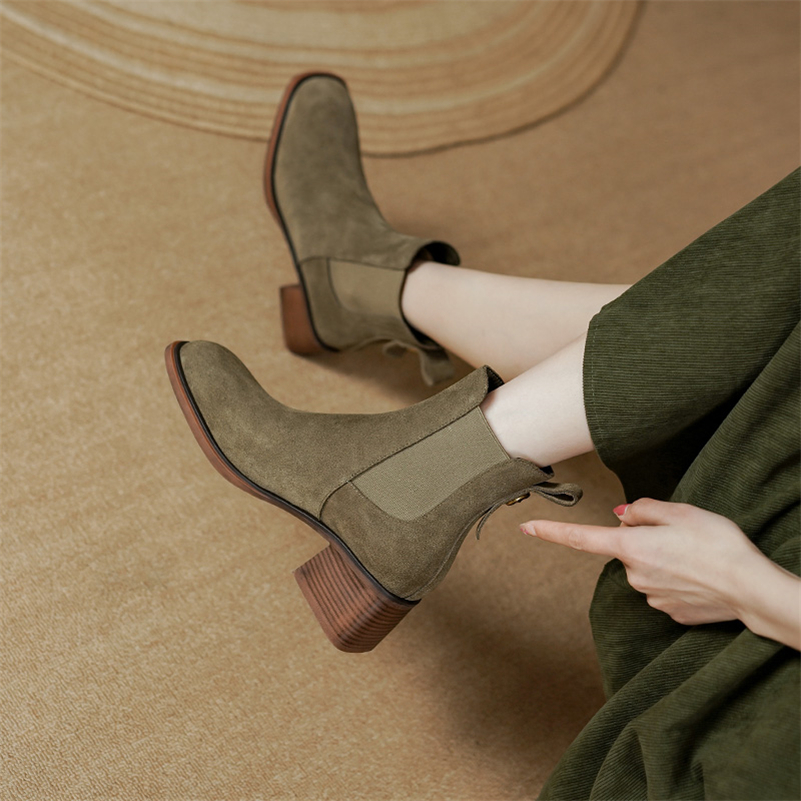 square heel boots color khaki size 8.5 for women