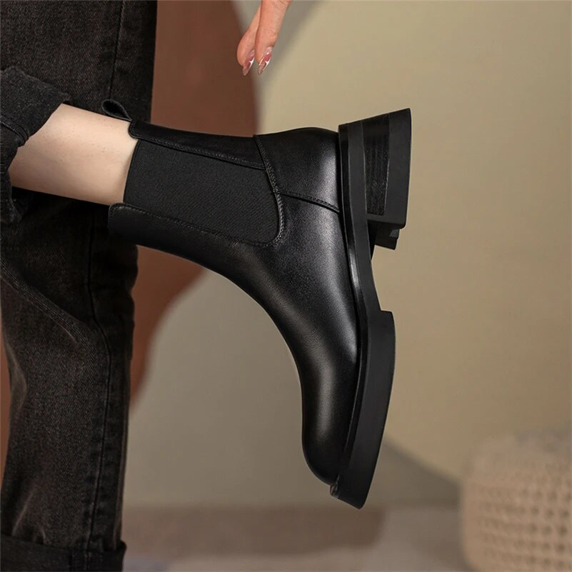 elastic band boots color black size 6 for women