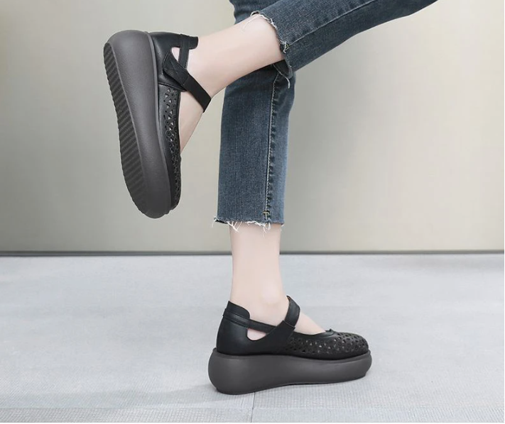 summer sandals color black size 6.5 for women