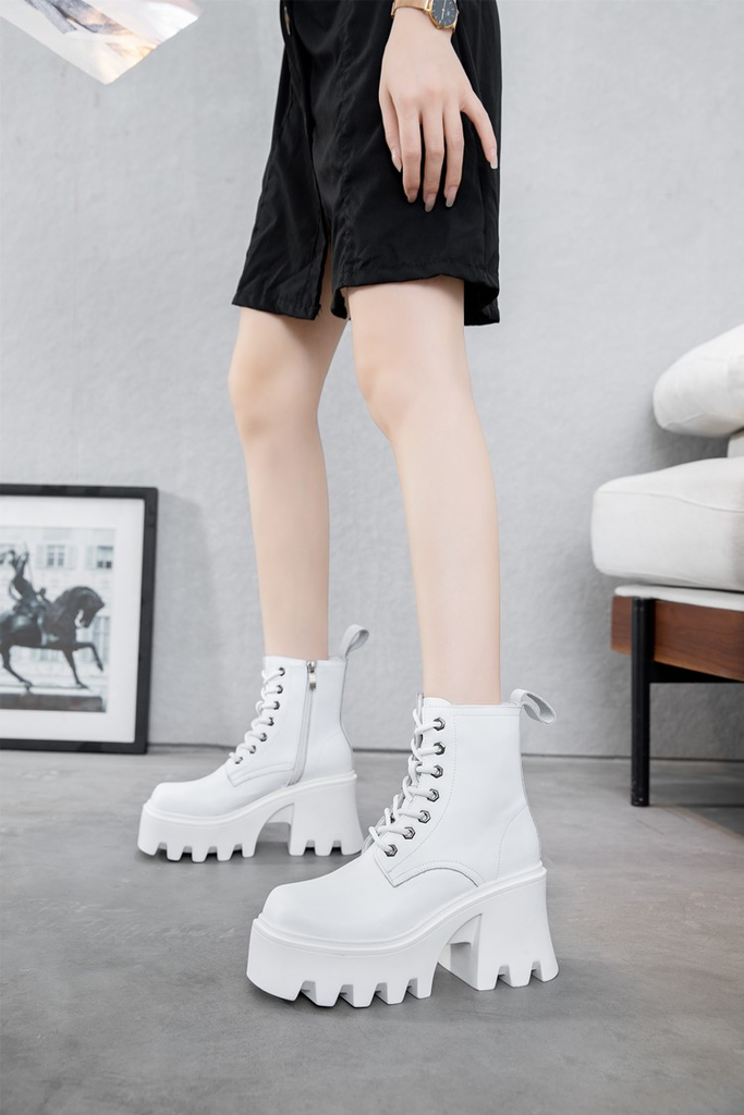 platform square toe boots color white size 5.5 for women