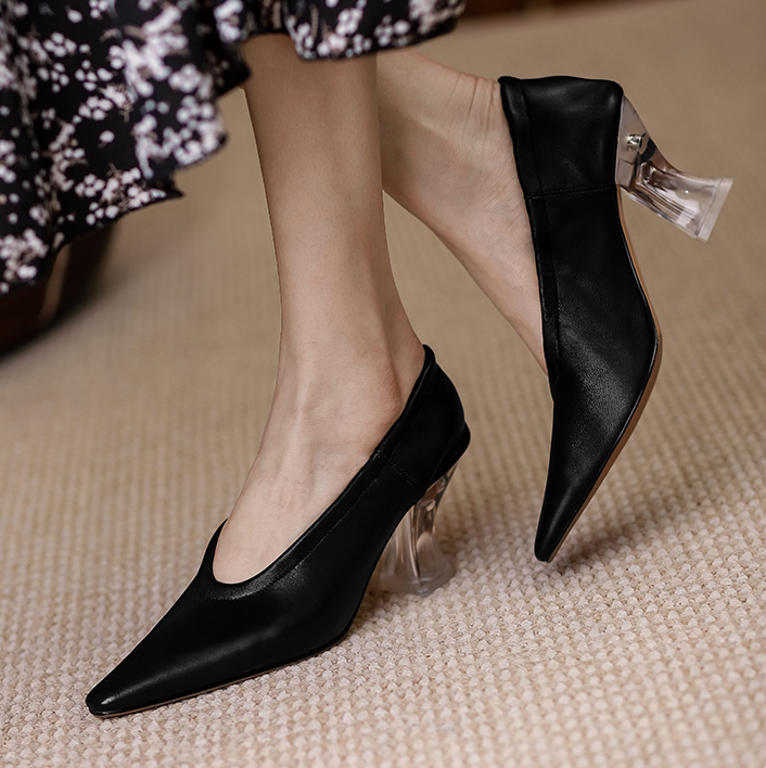 dress pump shoes color black size 5 for women