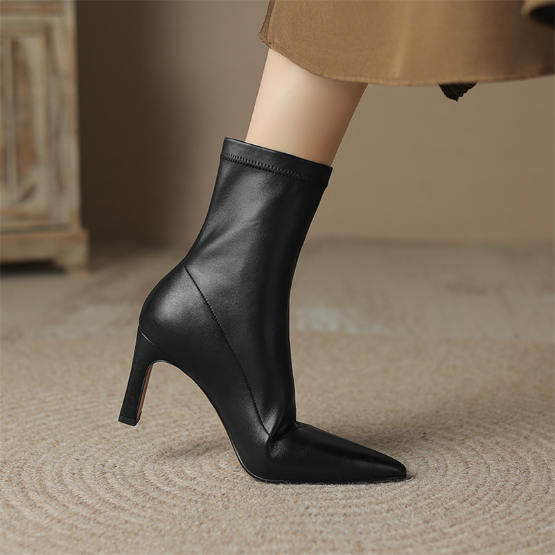 ankle pointed toe boots color black size 5.5 for women