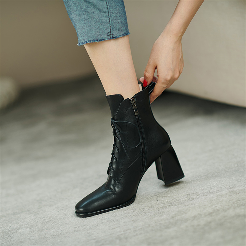 autumn boots color black size 6 for women