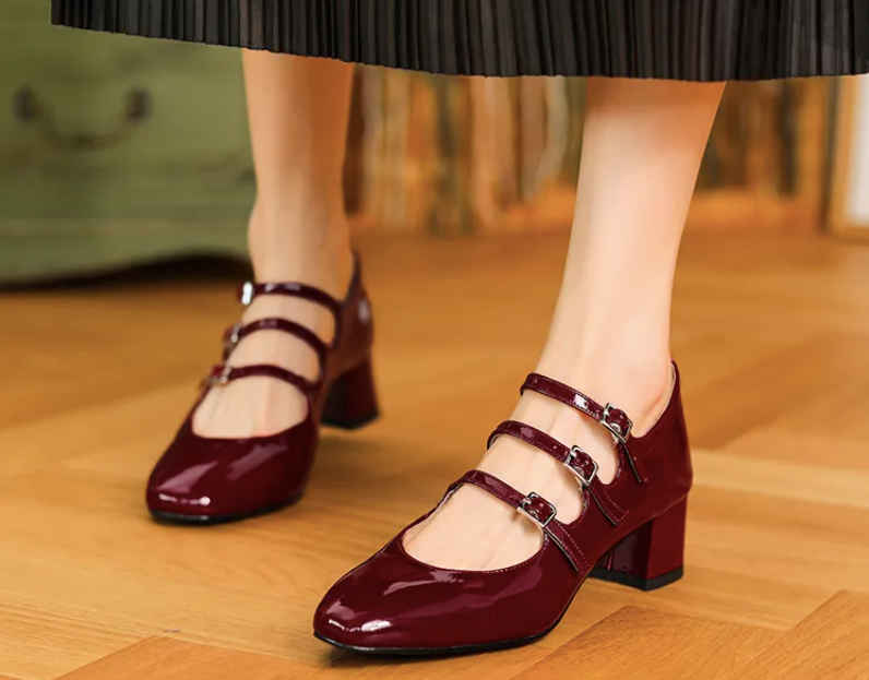 buckle strap pump shoes color wine size 8 for women