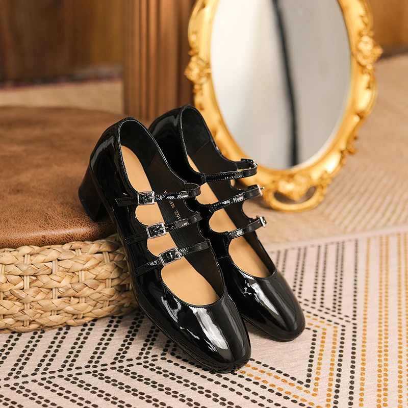 patent leather pump shoes color black size 5 for women