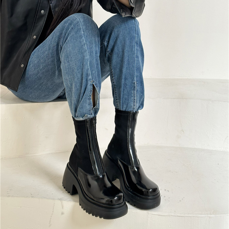 platform boots color black size 6.5 for women
