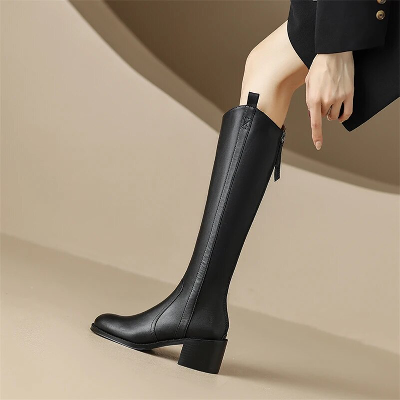knee high boots color black size 7 for women
