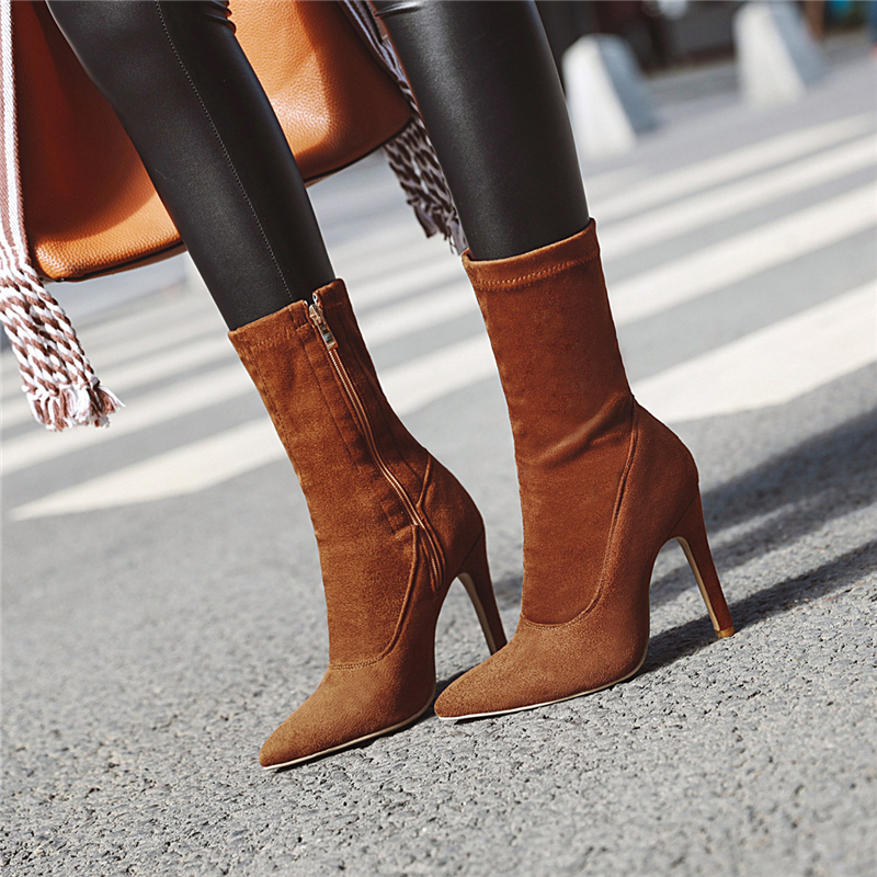elegant ankle boots color brown size 10 for women