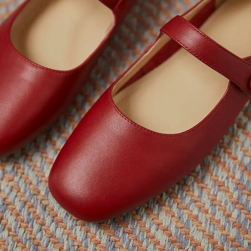 high quality loafer shoes color red size 5 for women