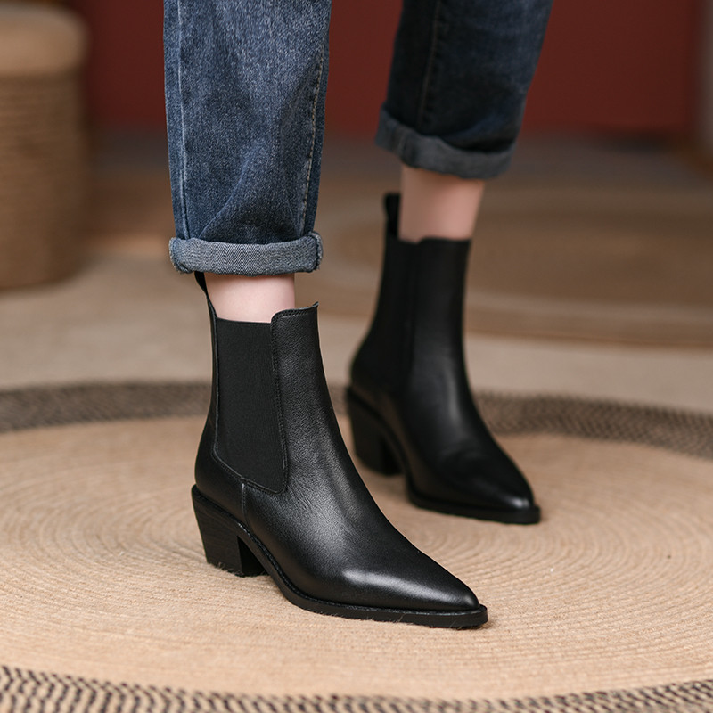casual leather boots color black size 7 for women
