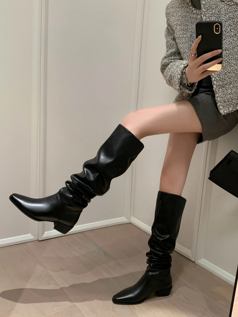 square heel boots color black size 8 for women