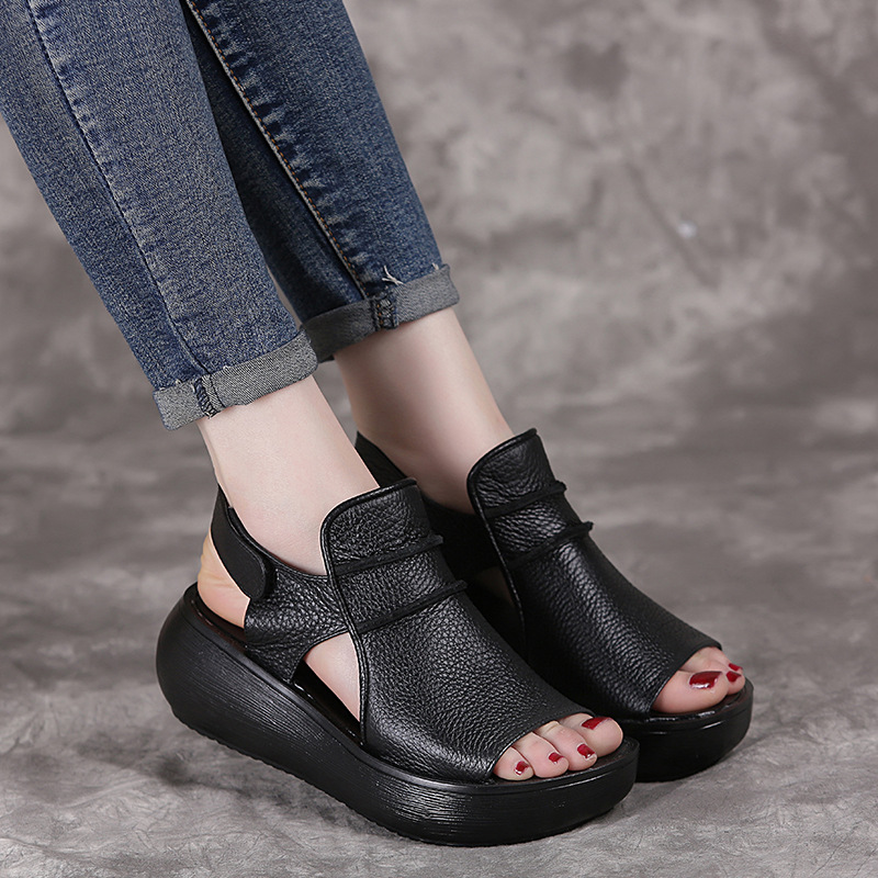 leather sandals color black size 8 for women