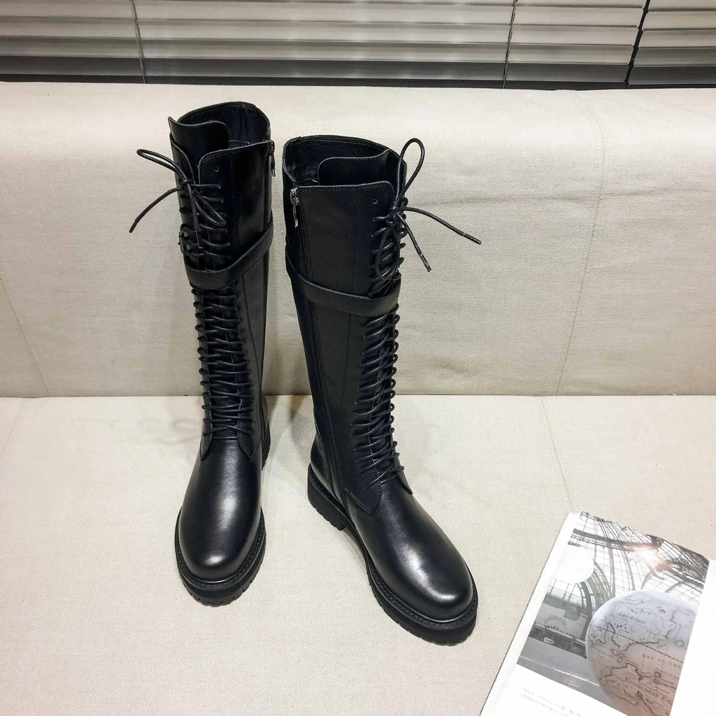 autumn boots color black size 7 for women