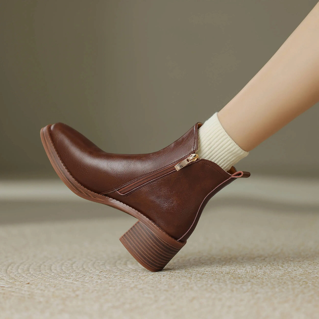 ankle boots color brown size 5 for women