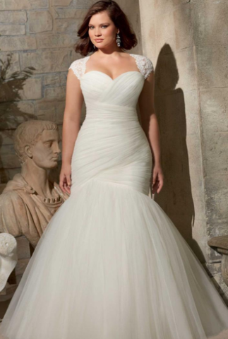 simple wedding dress for large bustphoto