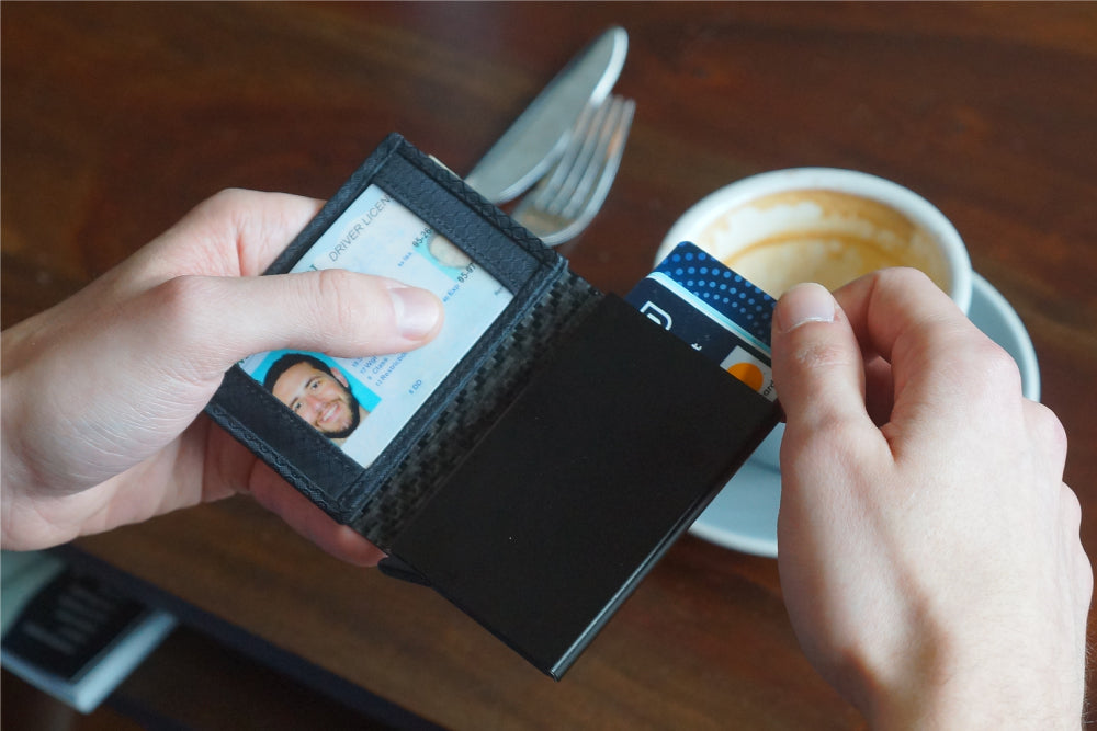 Common Fibers SLM Slider Carbon Fiber Wallet with I.D in Use