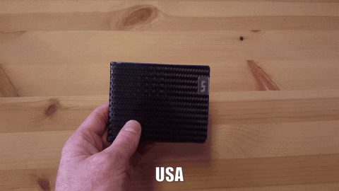 USA Edition Carbon Fiber Wallet Interior