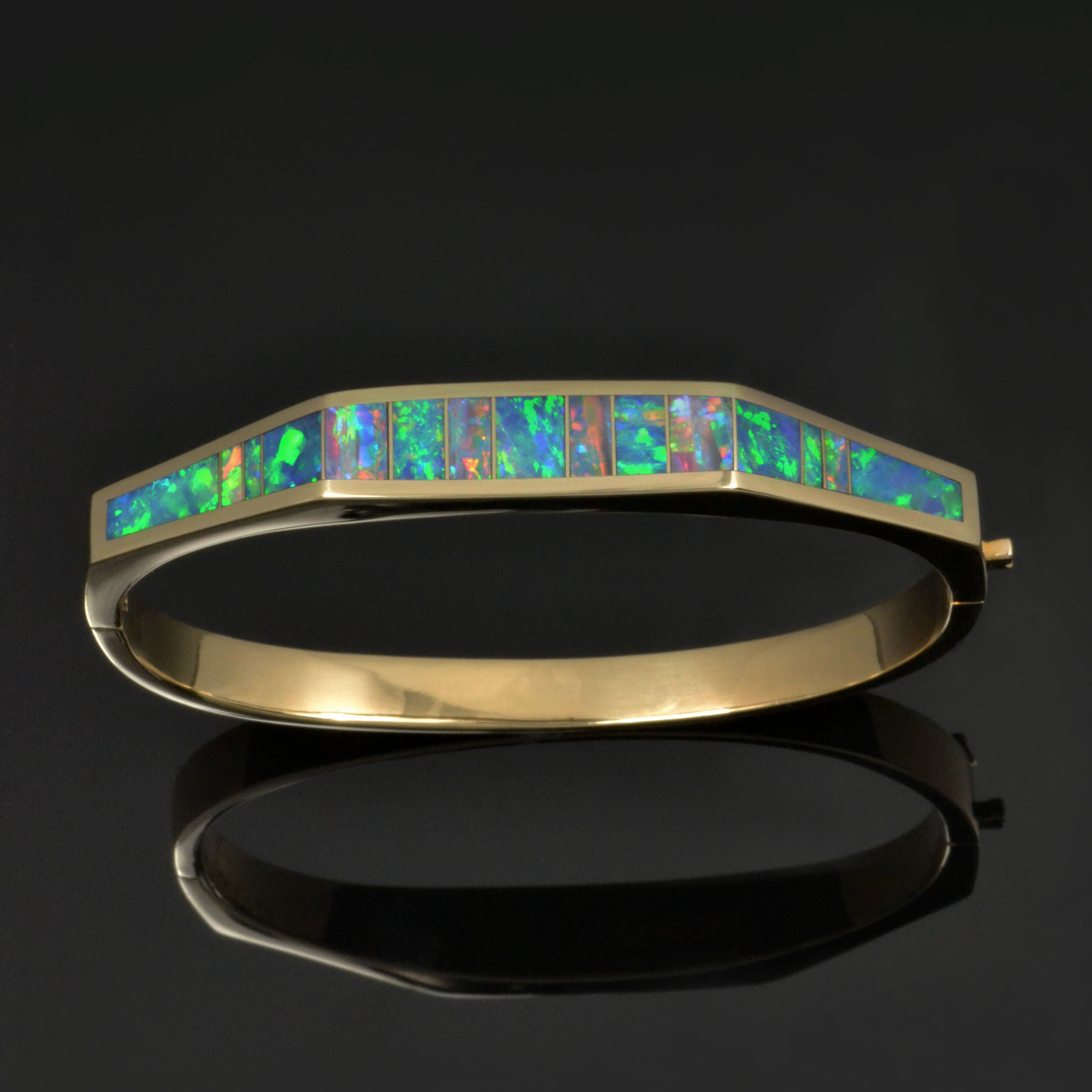 Australian Opal Bracelet in Yellow Gold