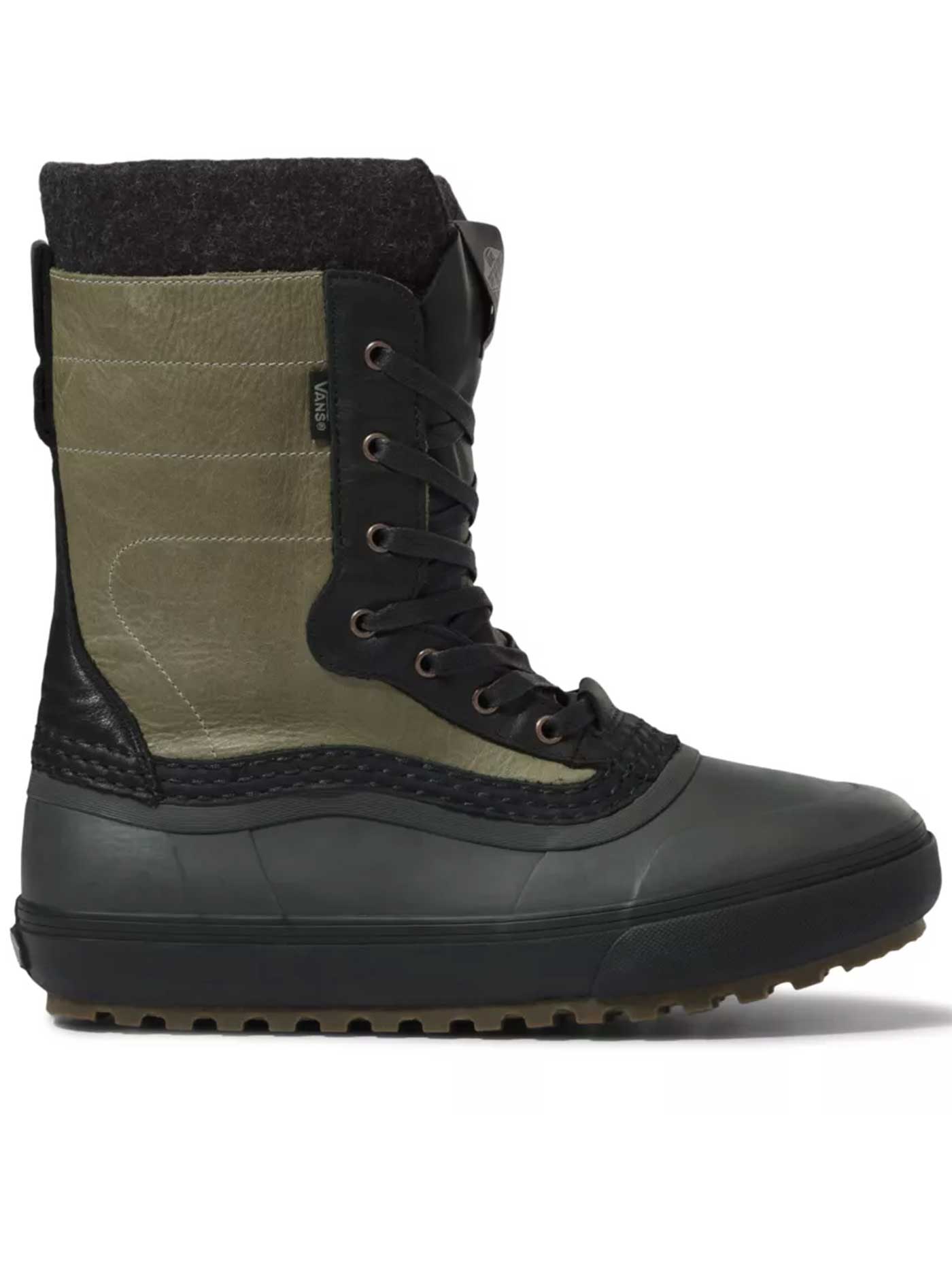 vans standard zip snow boots