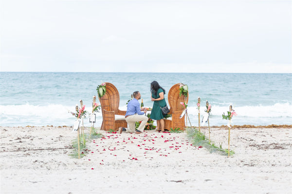 Florida proposal, beach proposal, ocean proposal, Polynesian proposal, tropical proposal, boho proposal, the yes girls events, proposal planners, the box sock, thin ring box, pocket sock, hidden engagement ring box 