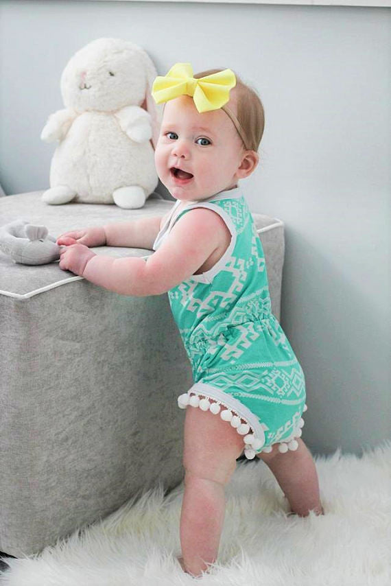 trendy baby clothes