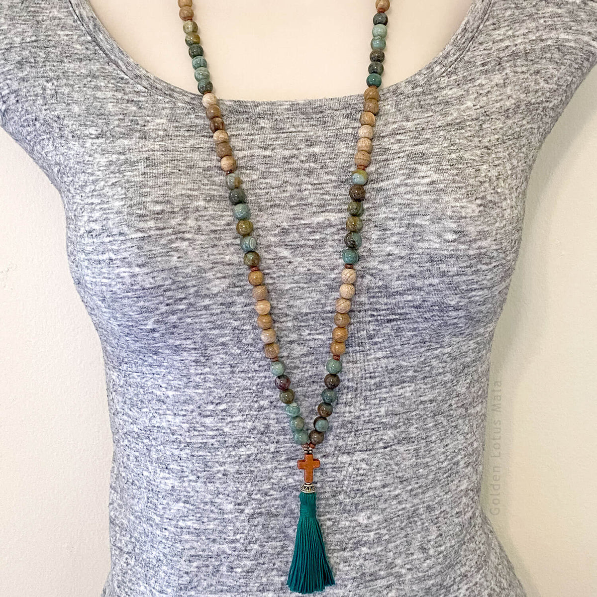 Wood Mala Bead Necklaces - Natural Sandalwood, Rosewood, & More - Golden  Lotus Mala