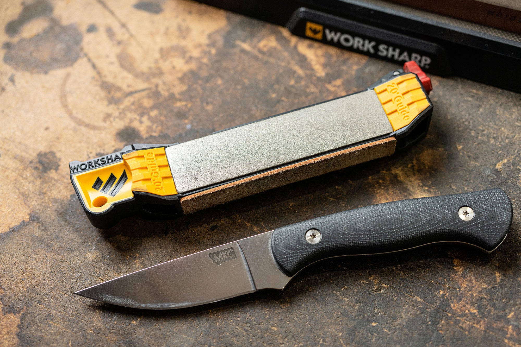 Sharpening a Hunting Knife with Bladesmith Josh Smith – Stone Glacier