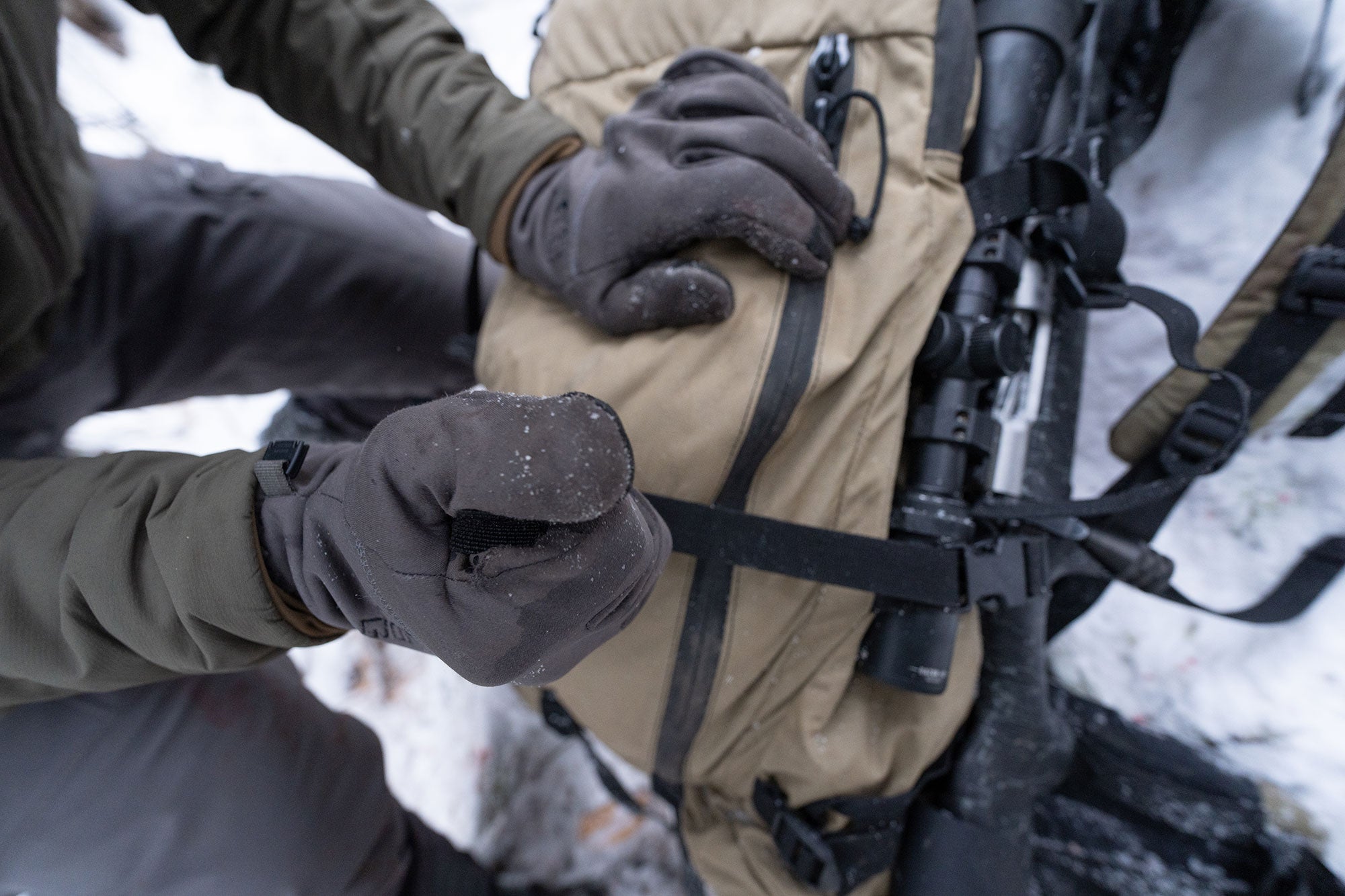 Graupel Gloves - hunting gloves