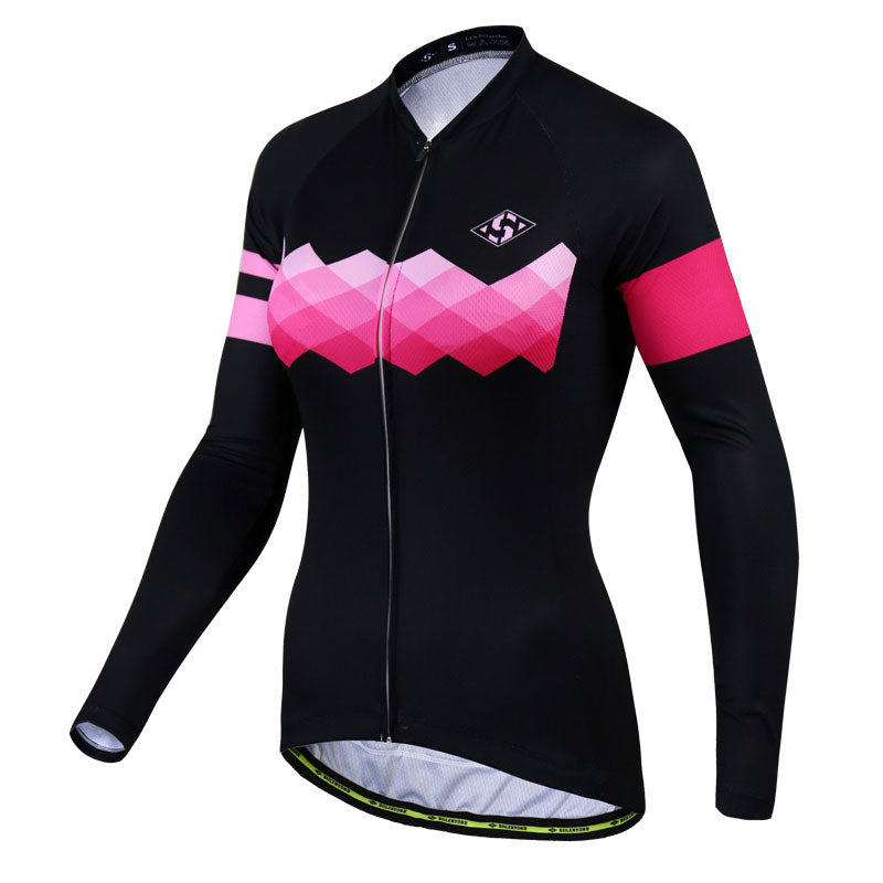 pink jersey cycling