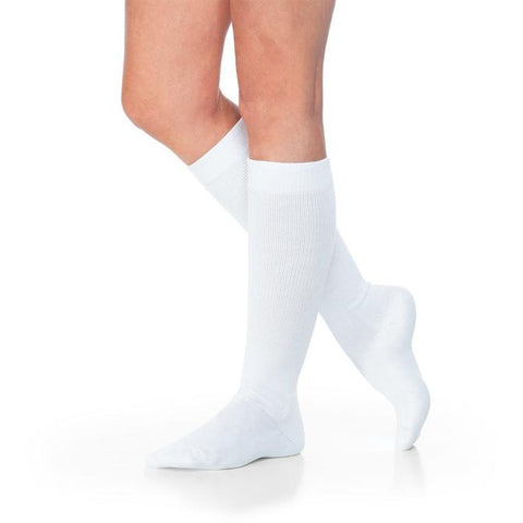 Sigvaris 160 Eversoft Diabetic 8-15 mmHg Knee High Compression Socks