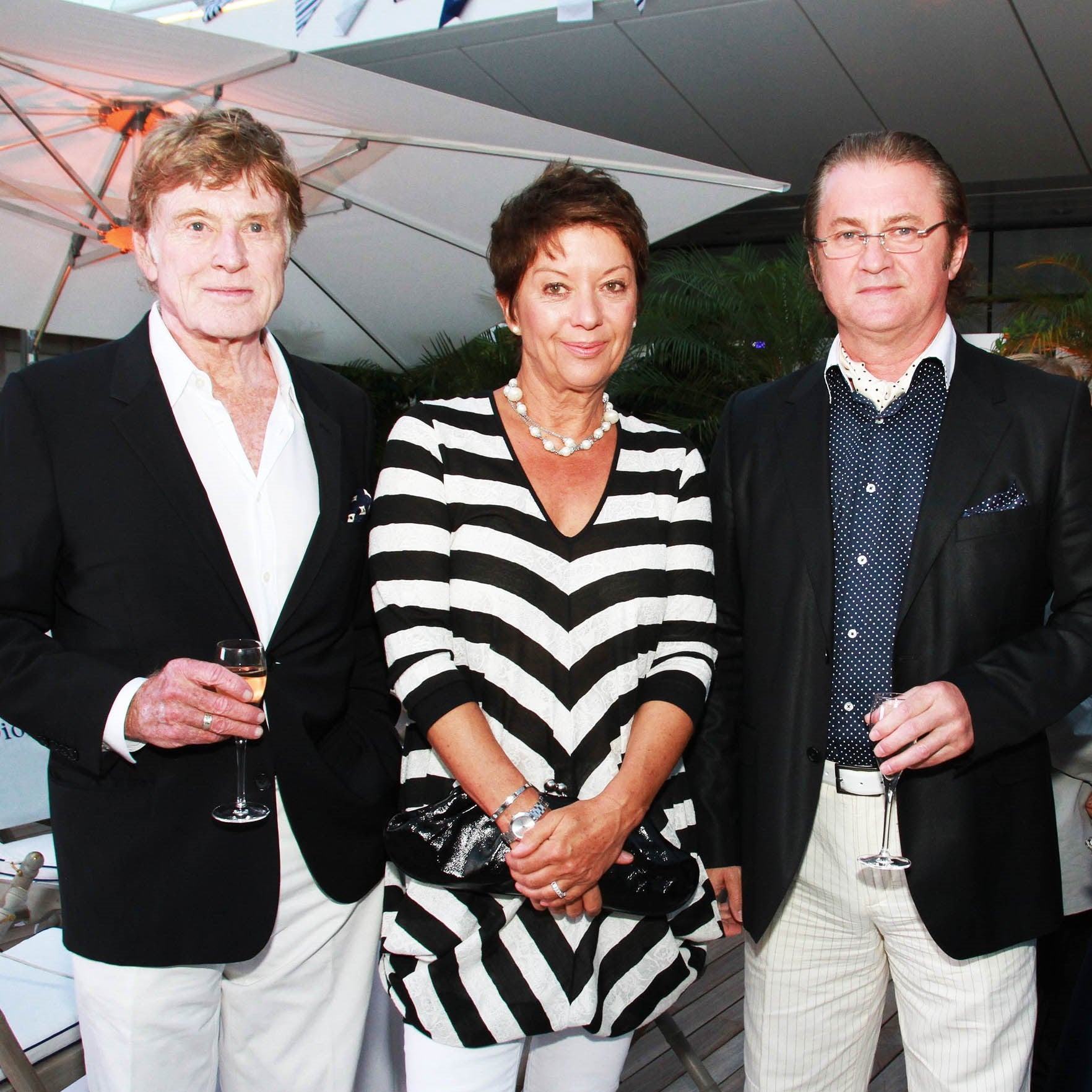 ALEX SOLDIER WITH ROBERT AND SYBILLE REDFORD