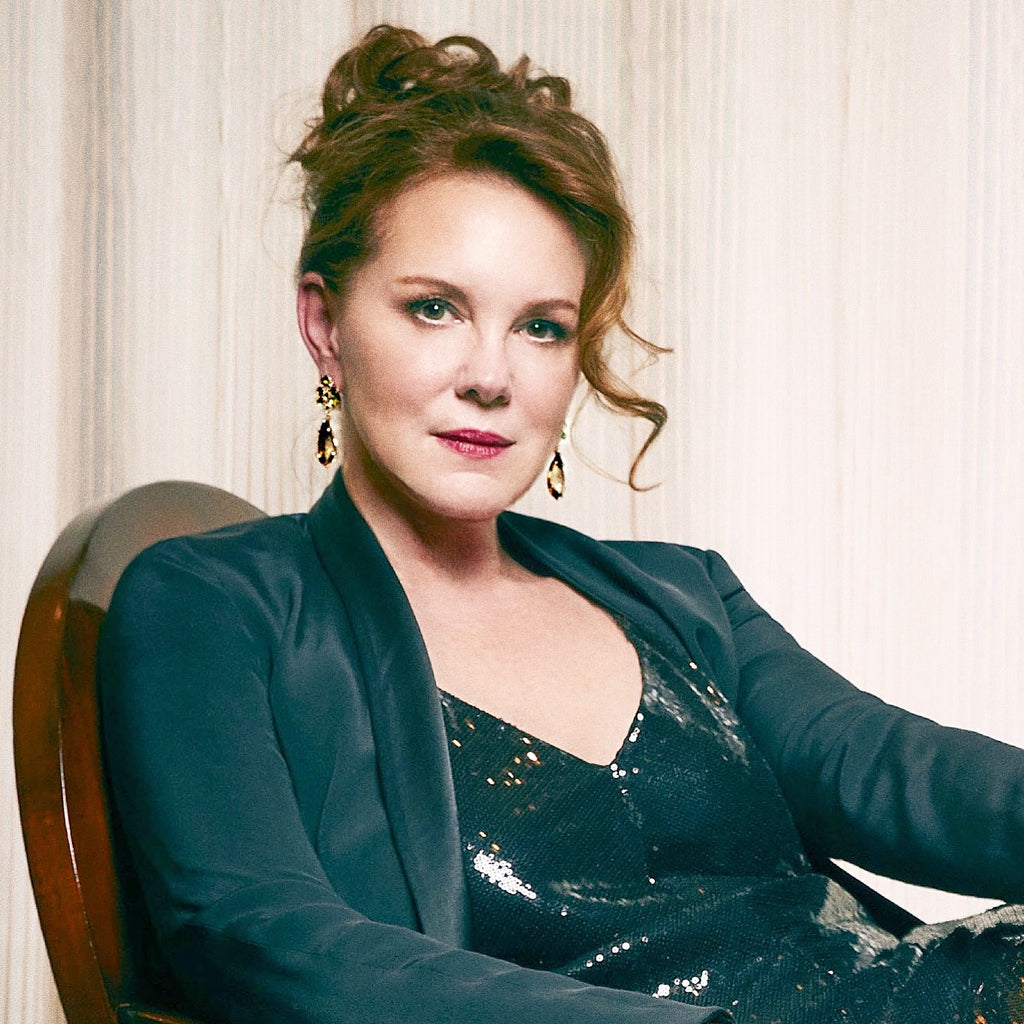 Elizabeth Perkins Dazzles in Alex Soldier