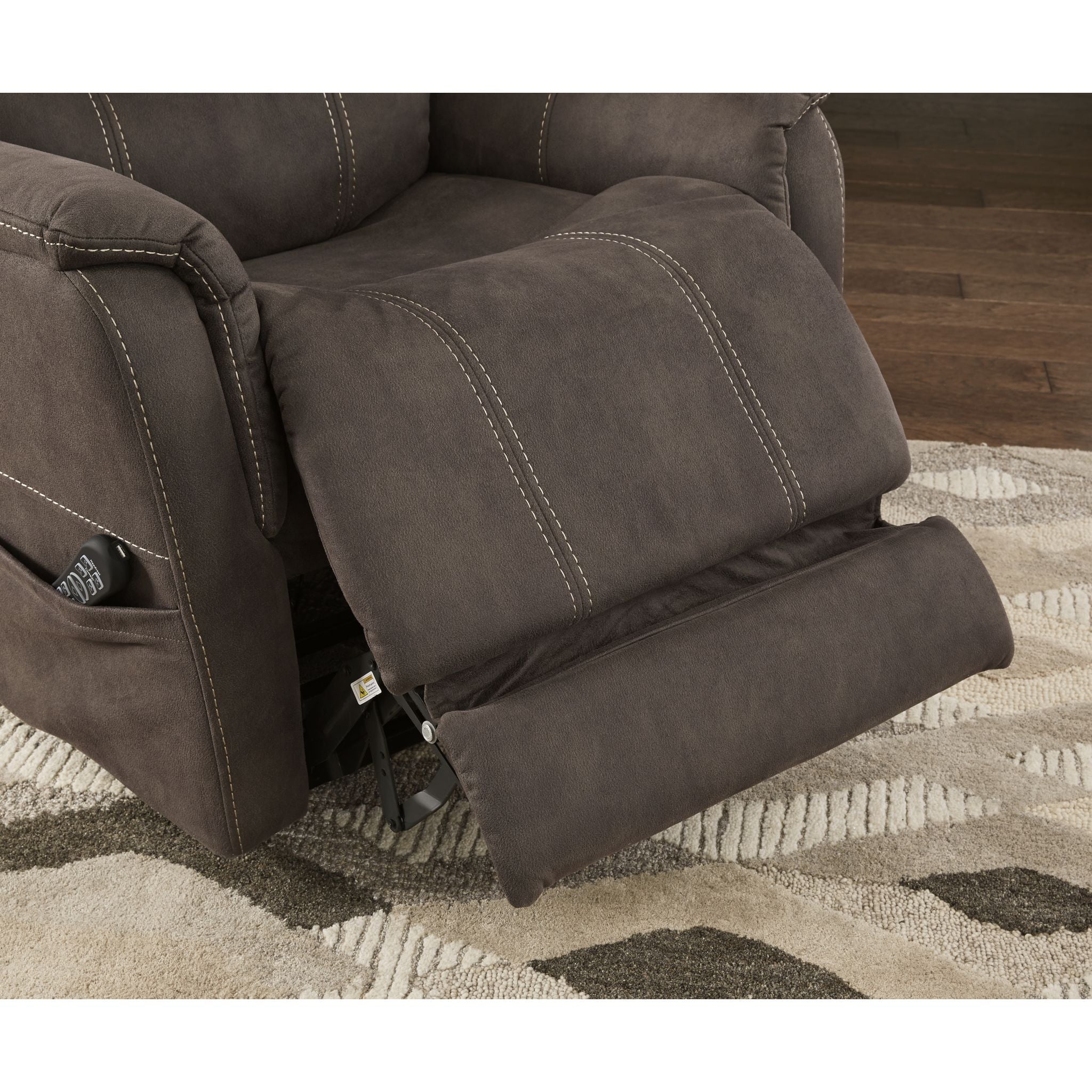 Ballister Power Lift Recliner – Ashley HomeStore - Canada