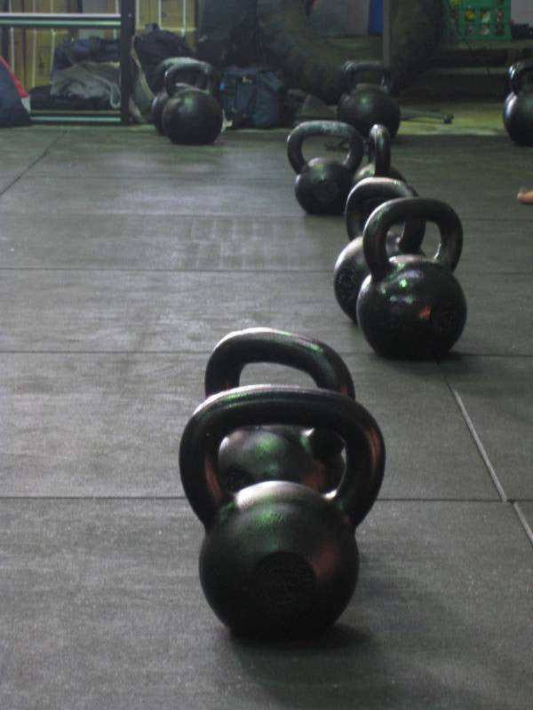 WRIGHT EXERCISE KETTLEBELLS - V2 SERIES – CFF STRENGTH EQUIPMENT (CFF FIT)