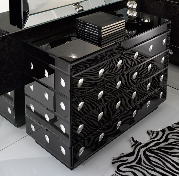 Black Venetian Glass Chest Of Drawers Luxurious Black