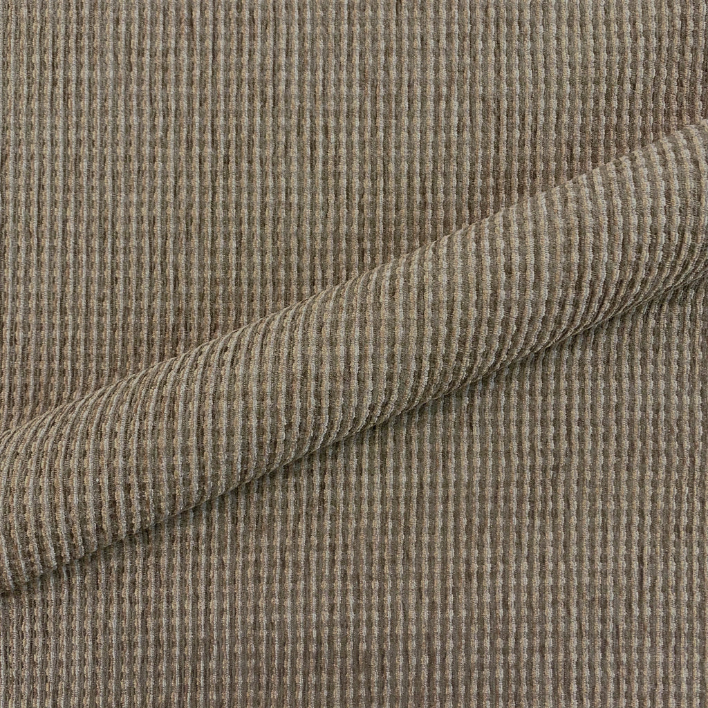 3.38 Yards Surface Woven Chenille Upholstery Fabric in Vanilla