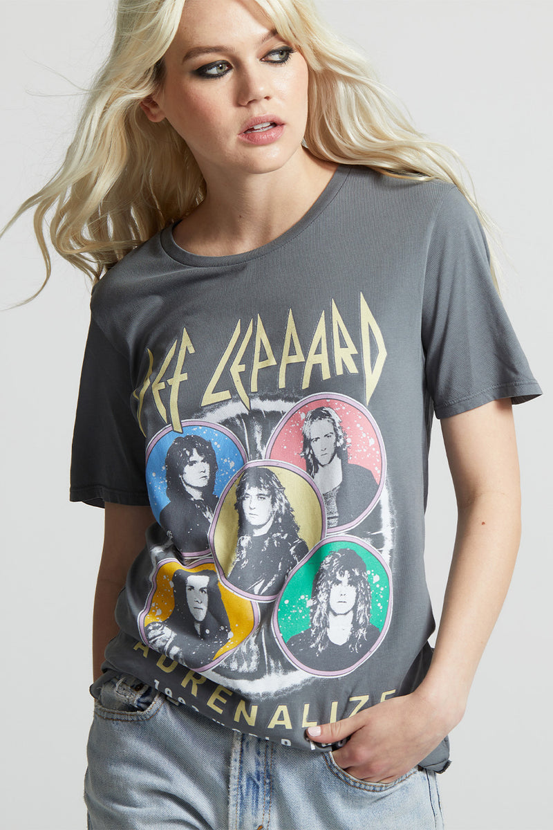 レア90s Def Leppard 総柄 ビンテージ Tシャツ | avgi.com.br