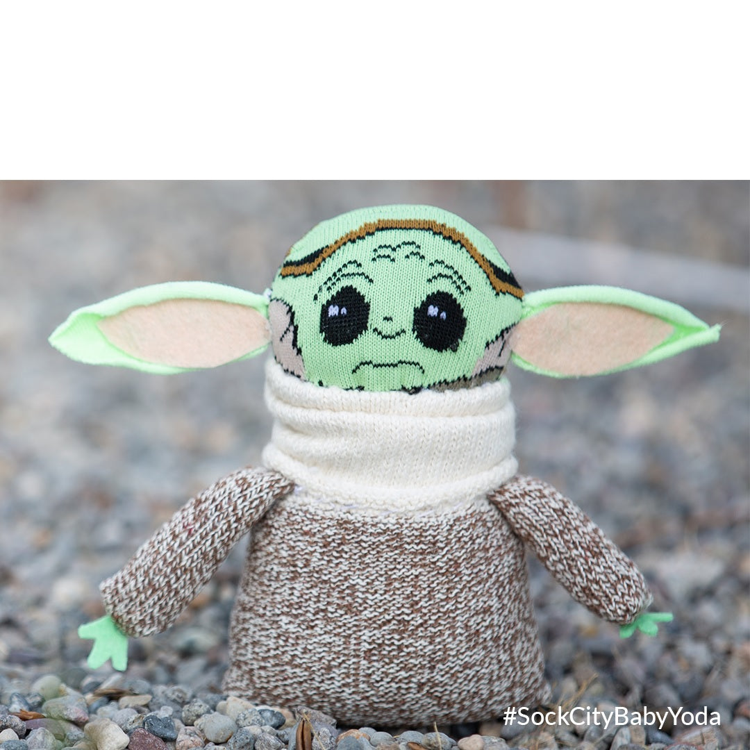 Fast Easy Baby Yoda Diy Plus Diy Sad Baby Yoda Memes Sock City